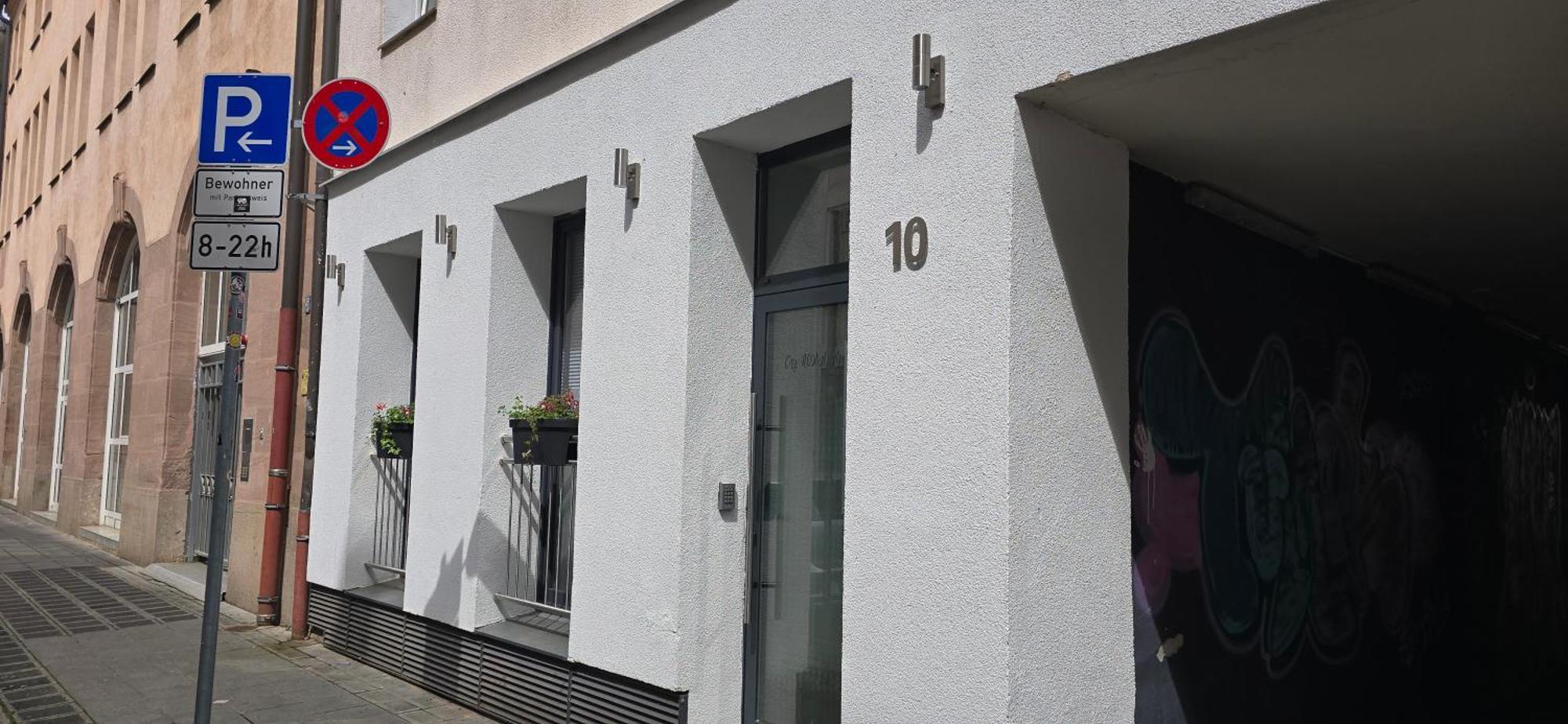 Nowa Apartment *