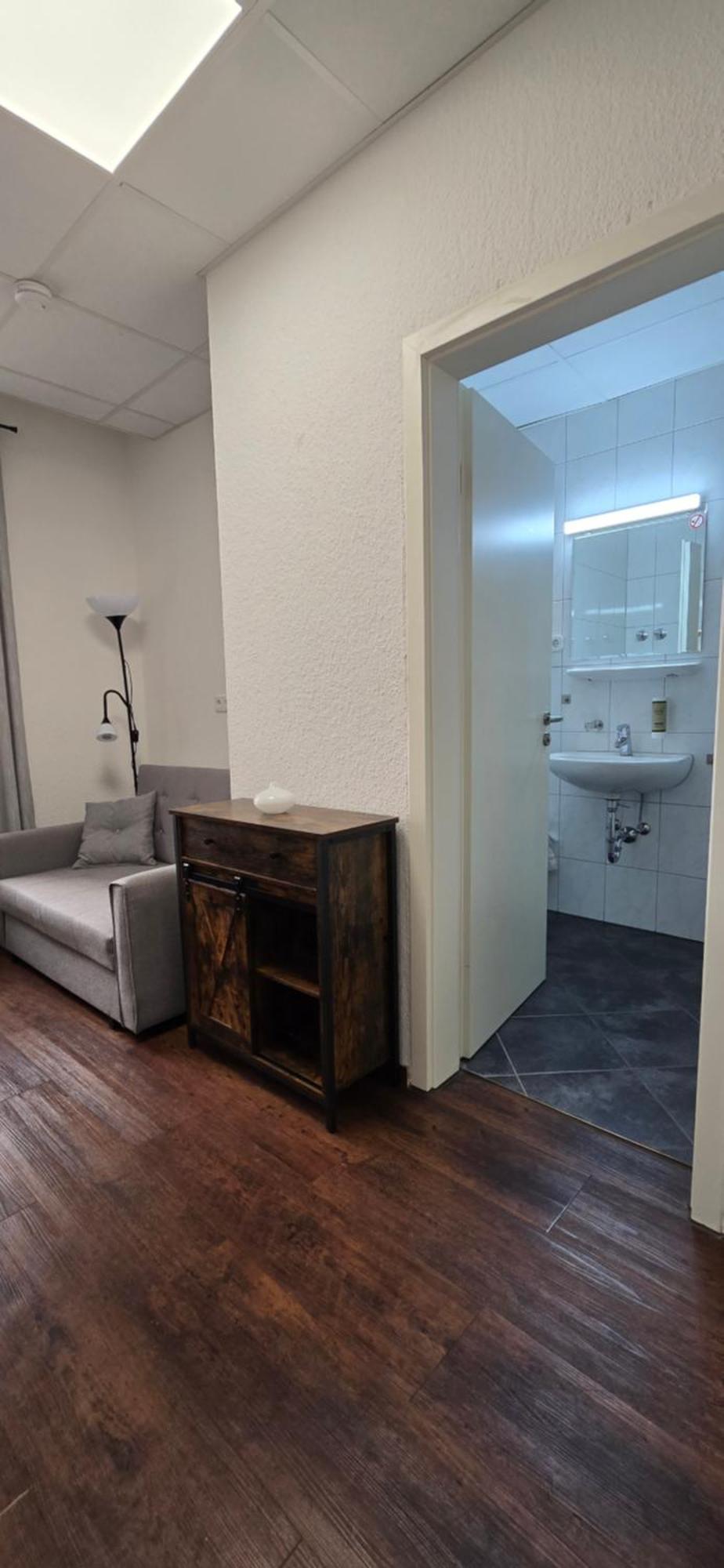 Nowa Apartment *